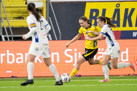 Elfsborgs Ellen Nilsson och Växjö DFFs Mariann Høgh