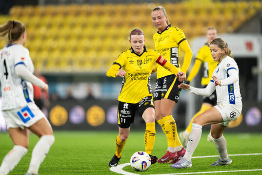 Elfsborgs Leann Nyström och Växjö DFFs Emma Holmqvist