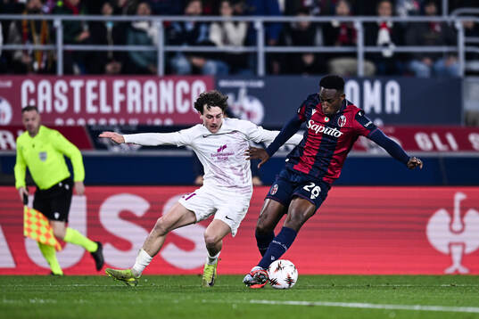 Denzel De Roeve of Brann and Jhon Lucumi of Bologna