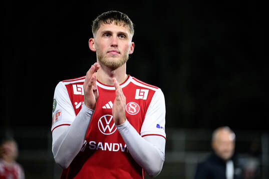 Sandvikens IFs Emil Engqvist jublar