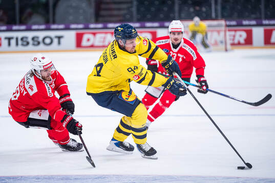Christoph Bertschy of Switzerland and Joel Persson of Sweden