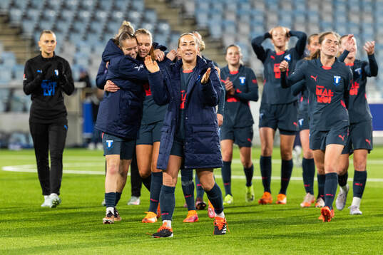 Malmö FFs Mia Persson jublar