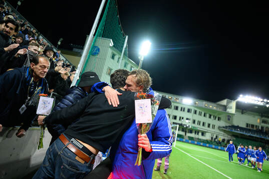 GIF Sundsvalls Pontus Engblom hyllas av publiken