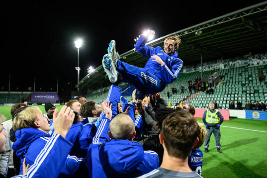 GIF Sundsvalls Pontus Engblom hyllas