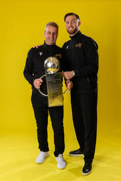 Mjällbys målvaktstränare Lars Levinsson och målvakt