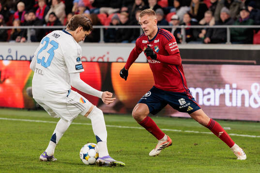 Djurgårdens Nino Zugelj och Östers Dennis Olsson