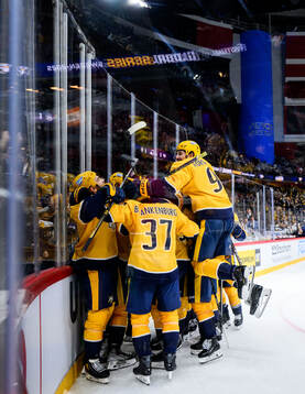 Filip Forsberg of Nashville Predators celebrate with team