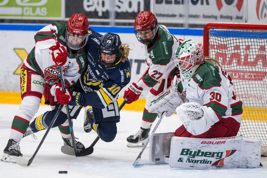 Modos Mariam El-Mahmadi och HV71s Tea Løkke Nyberg och