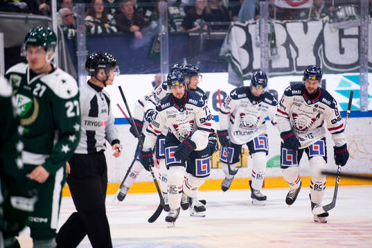 Linköpings Nicholas Shore, Theodor Lennström jublar