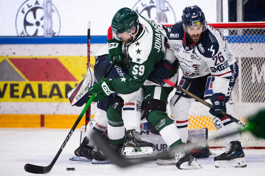 Färjestads Linus Johansson och Linköpings Max Martin