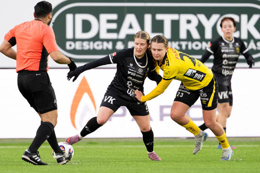 Umeås Stina Andersson och Elfsborgs Ellen Nilsson