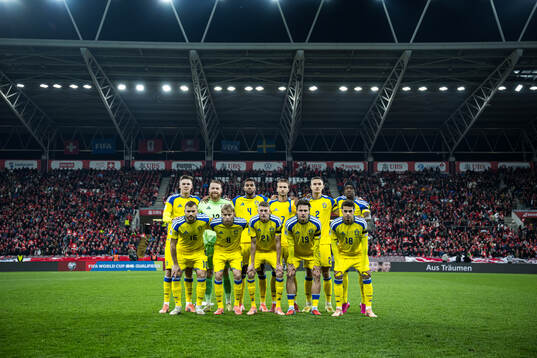 The starting eleven of Sweden pose for a team photo