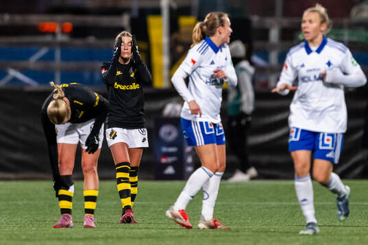 Bla gjennom flere bilder av Fotboll, Damallsvenskan, AIK - IFK Norrköping