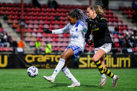 IFK Norrköpings Maya Aliyah Antoine och AIKs Adelisa Grabus