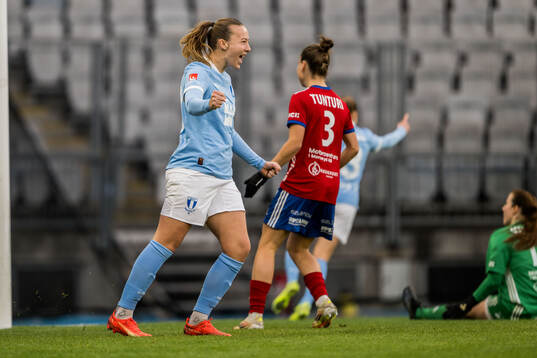Malmö FFs Sara Kanutte Sørensen Fornes jublar