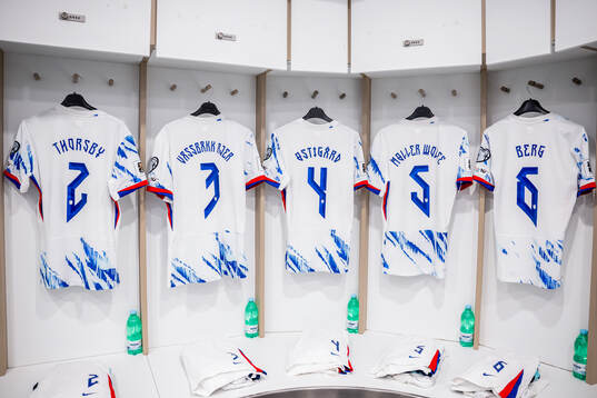 The kits of Morten Thorsby, Kristoffer Ajer, Leo