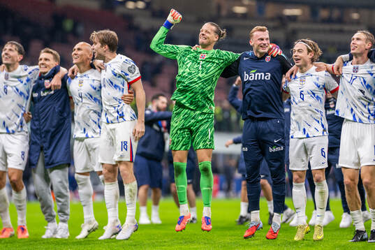 Goalkeeper Ørjan Nyland, Sondre Langås, Patrick Berg and