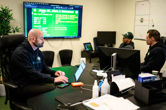 Målvaktstränare Peter Hirsch, assisterande sportchef