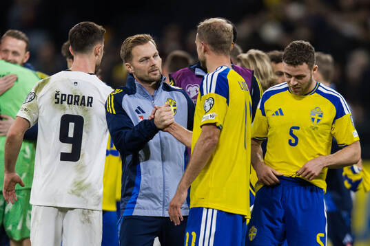 Assistant coach Sebastian Larsson and Gustav Lundgren of