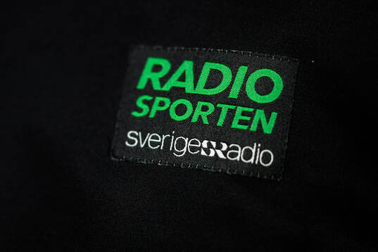 Radiosportens logotype på en tröja