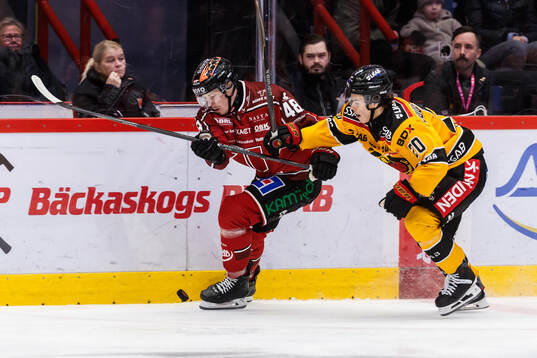 Örebros Juuso Vainio och Luleås Casper Juustovaara