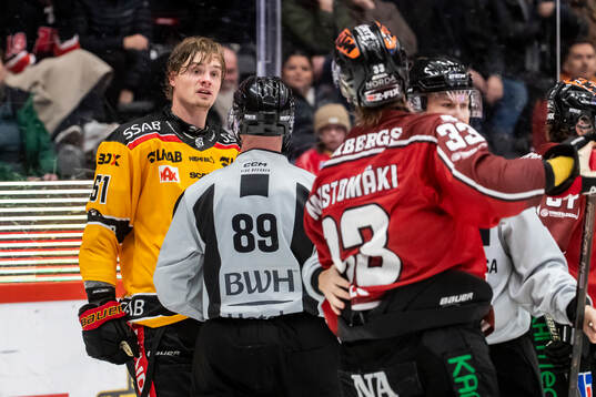 Luleås Markus Nurmi och Örebros Christopher Mastomäki
