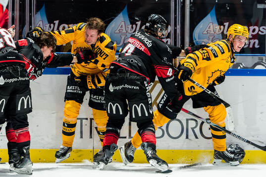 Malmö Redhawks Johan Ivarsson och Martin Schreiber och