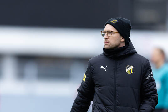 Häckens assisterande tränare Rasmus Lindgren