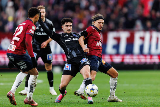 IFK Norrköpings Ismet Lushaku och Örgrytes Charlie