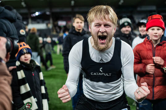 Örebros Karl Holmberg jublar