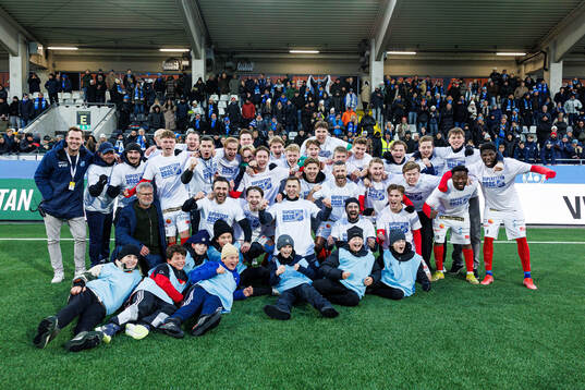 Norrbys spelare jublar