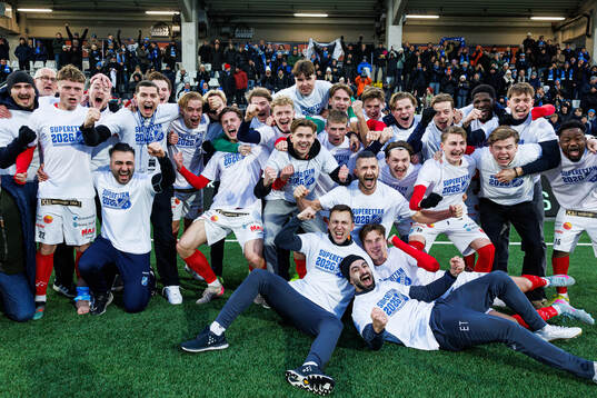 Norrbys spelare jublar