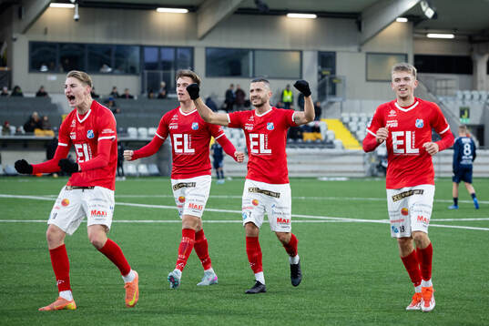 Norrbys spelare jublar