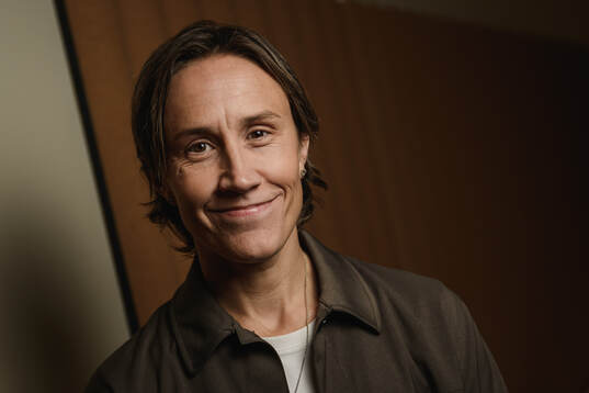 s expert Maria Rooth, Ishockey