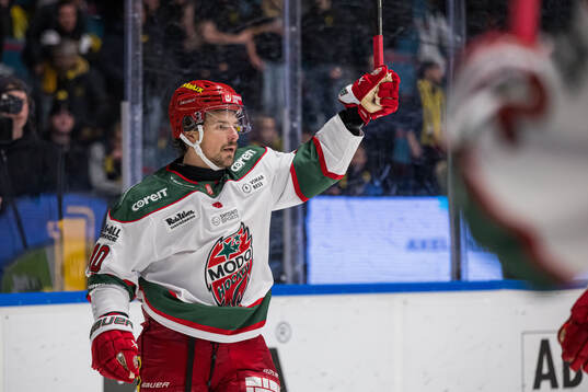 Modos Gerry Fitzgerald jublar