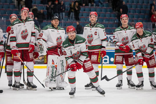 Modos Gerry Fitzgerald jublar