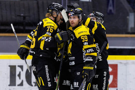 Västerås Anton Mylläri jublar