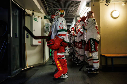 Moras målvakt Tobias Johansen Breivold och Filip Björkman