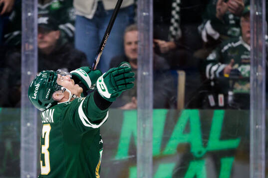 Färjestads Joel Kellman jublar