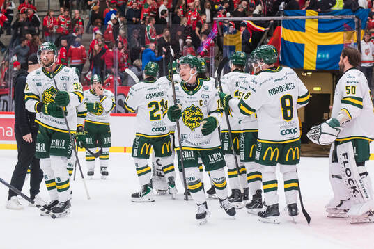 Björklövens Axel Ottosson jublar