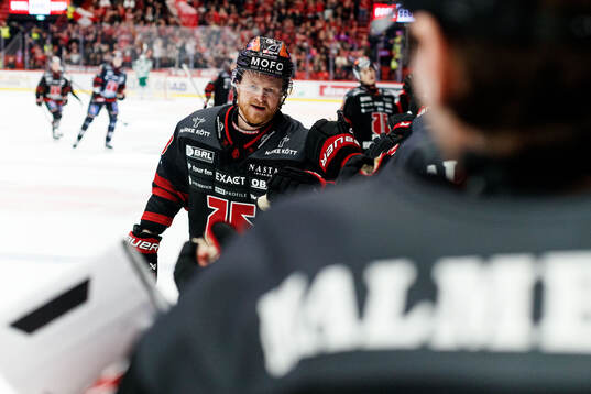 Örebros Linus Arnesson jublar