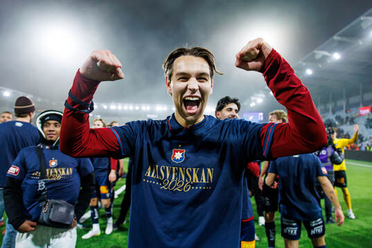 Örgrytes Noah Christoffersson jublar