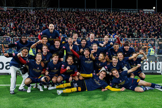 Örgrytes spelare jublar