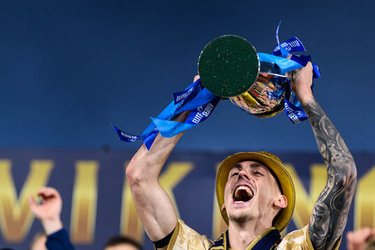 Kristoffer Askildsen of Viking celebrates