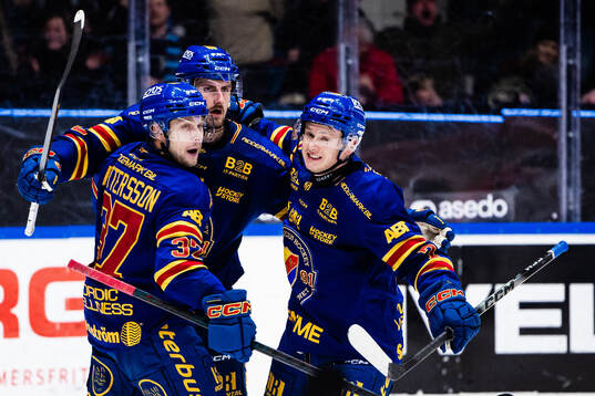 Djurgårdens Philip Holm jublar