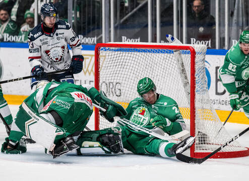 Rögles målvakt Arvid Holm och Mattias Göransson