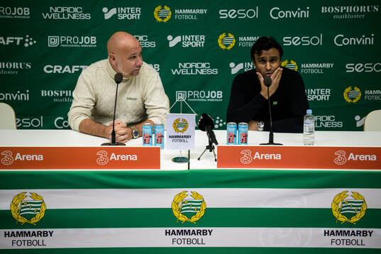 Kalle Karlsson och sportchef Mikael Hjelmberg