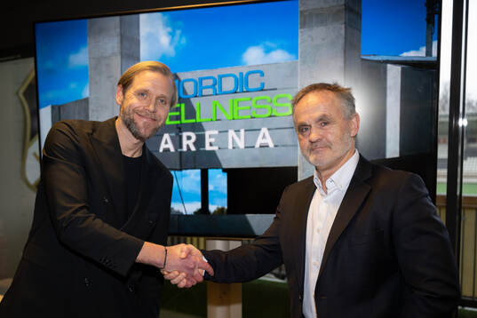 Häckens klubbchef Marcus Jodin och Nordic Wellness VD