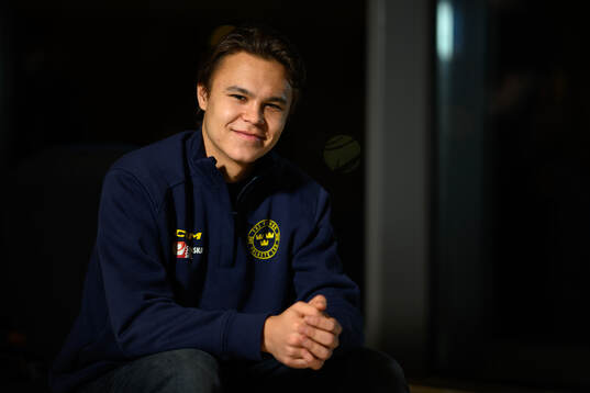 Bla gjennom flere bilder av Ice Hockey, 2026 IIHF World Junior Championship, Sweden, Press Event