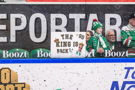 Skylt med texten ”The king is back”